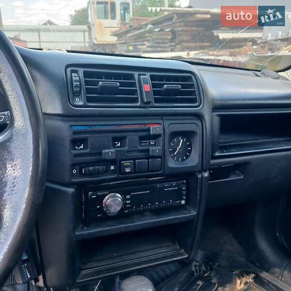 Седан Opel Vectra 1992 в Золочеве фото 4 Седан Opel Vectra 1992 в Золочеве