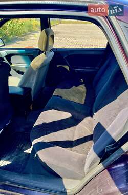 Седан Opel Vectra 1993 в 