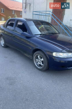 Седан Opel Vectra 1996 в Сколе