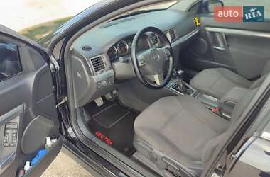 Универсал Opel Vectra 2006 в 