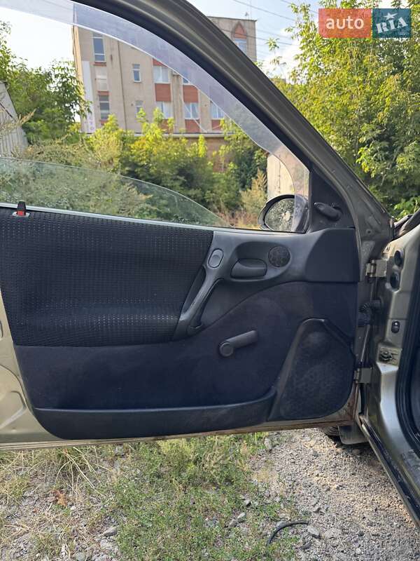 Седан Opel Vectra 1996 в Виннице