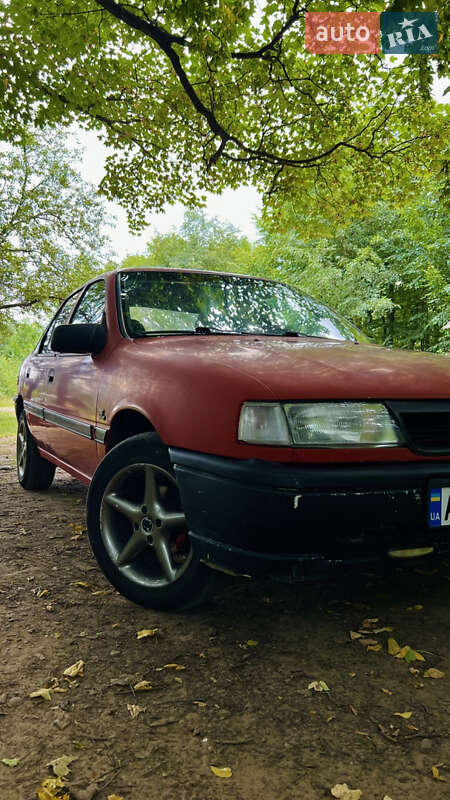 Седан Opel Vectra 1991 в Долині фото 6 Седан Opel Vectra 1991 в Долині