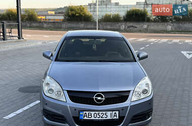 Седан Opel Vectra 2006 в Могилів-Подільському