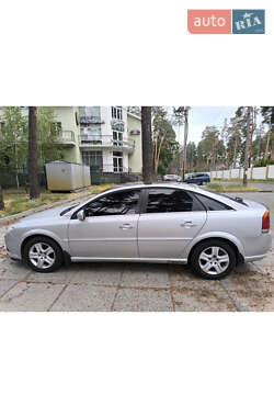 Лифтбек Opel Vectra 2006 в Полтаве