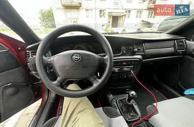 Седан Opel Vectra 1998 в 