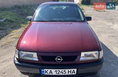 Лифтбек Opel Vectra 1995 в Прилуках