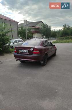 Седан Opel Vectra 1999 в 