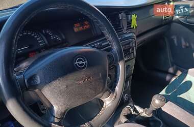 Седан Opel Vectra 1997 в 