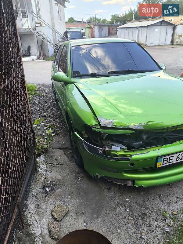 Седан Opel Vectra 1998 в Киеве