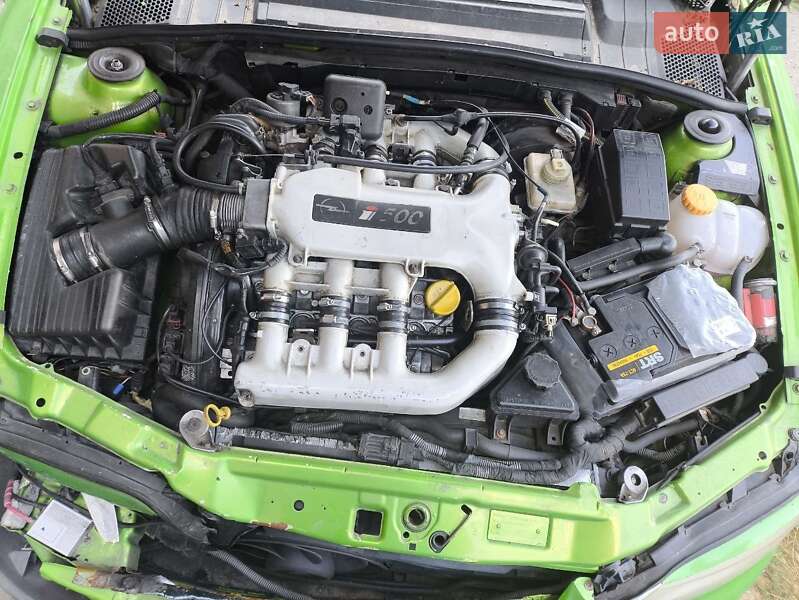 Седан Opel Vectra 1998 в Киеве