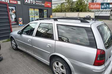Универсал Opel Vectra 2001 в 