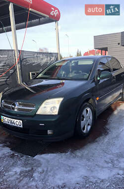 Седан Opel Vectra 2004 в Львові