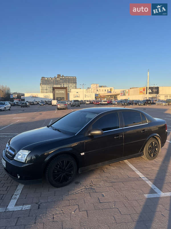 Седан Opel Vectra 2005 в Житомире