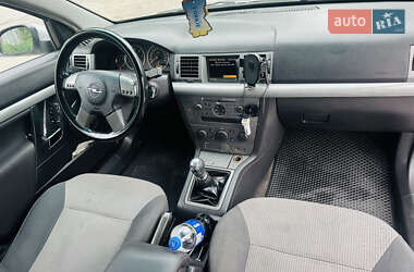 Седан Opel Vectra 2003 в 