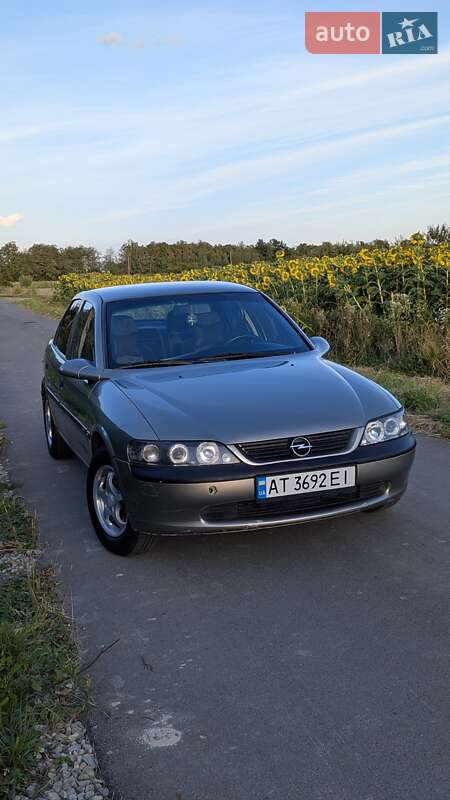 Седан Opel Vectra 1997 в Коломые