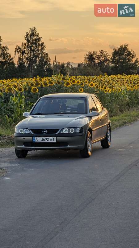 Седан Opel Vectra 1997 в Коломые