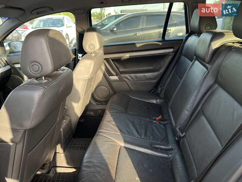 Универсал Opel Vectra 2005 в Львове