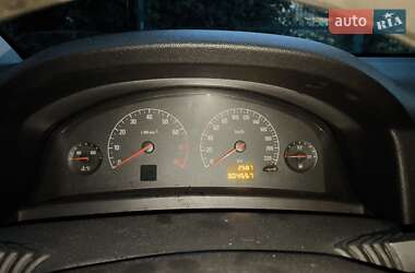 Седан Opel Vectra 2003 в 