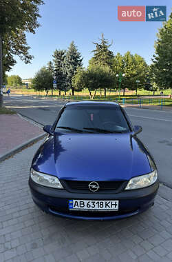 Седан Opel Vectra 1996 в 