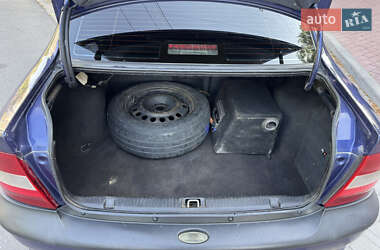 Седан Opel Vectra 1996 в 