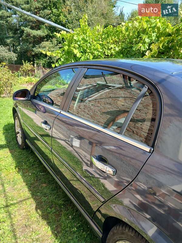 Седан Opel Vectra 2007 в Львове
