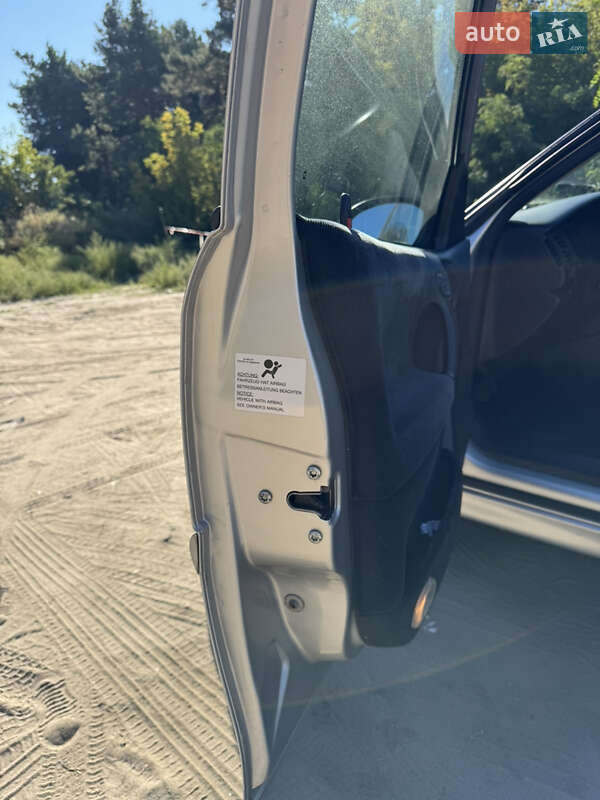 Седан Opel Vectra 2001 в Киеве фото 32 Седан Opel Vectra 2001 в Киеве