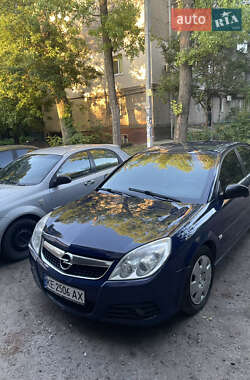 Седан Opel Vectra 2008 в Першотравенске