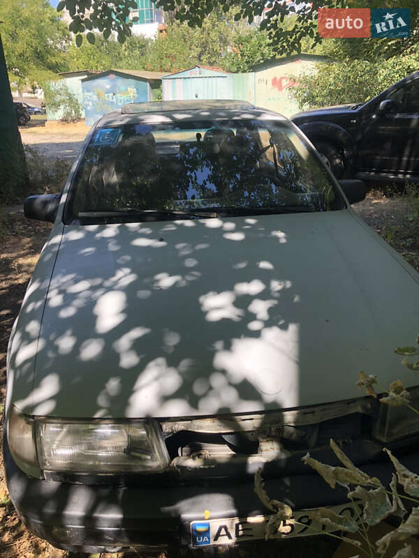 Седан Opel Vectra 1991 в Одессе
