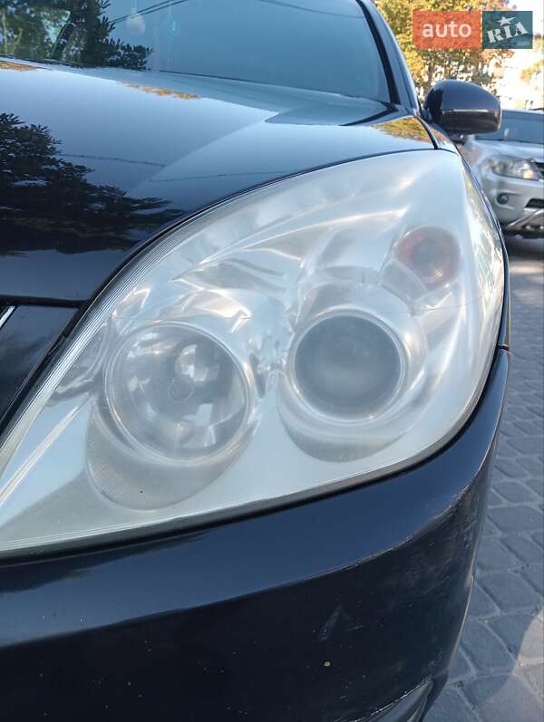 Седан Opel Vectra 2006 в Тернополе