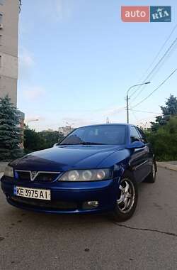Седан Opel Vectra 1996 в Днепре