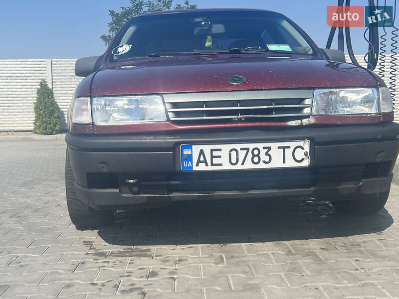Седан Opel Vectra 1992 в Дніпрі