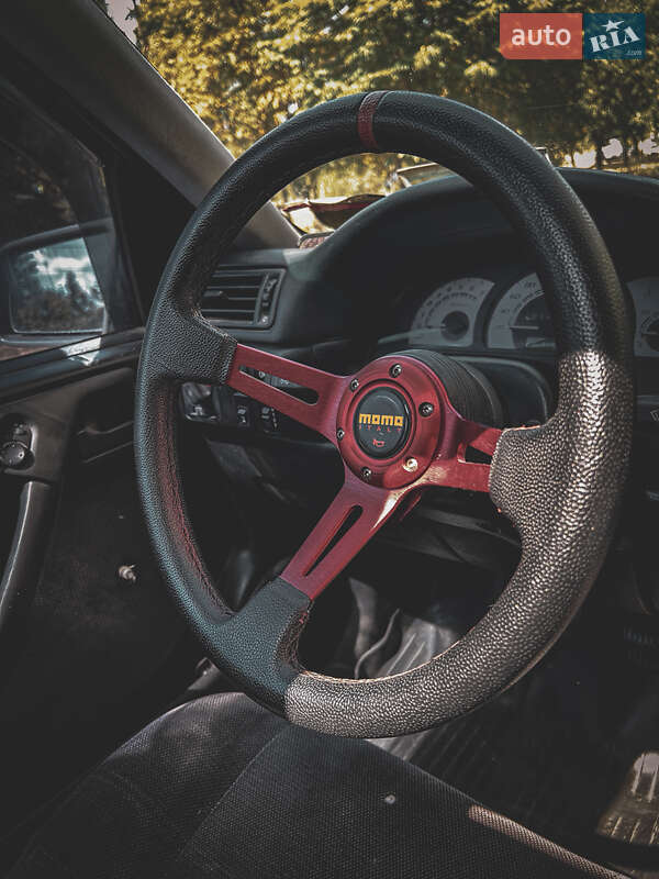 Седан Opel Vectra 1992 в Дніпрі