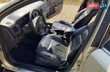 Универсал Opel Vectra 2005 в  фото 16 Универсал Opel Vectra 2005 в