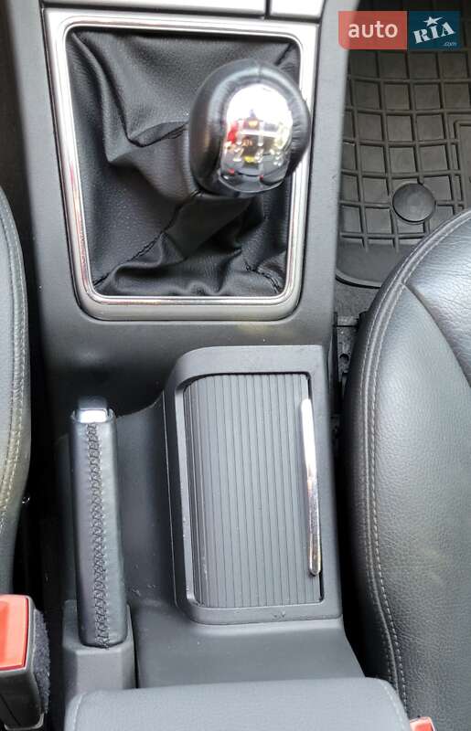 Седан Opel Vectra 2008 в Києві