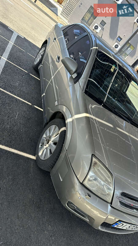 Седан Opel Vectra 2004 в Одесі