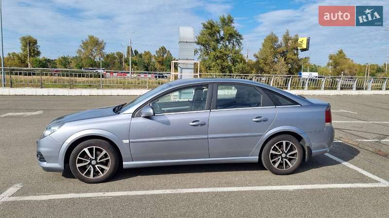 Лифтбек Opel Vectra 2008 в Киеве