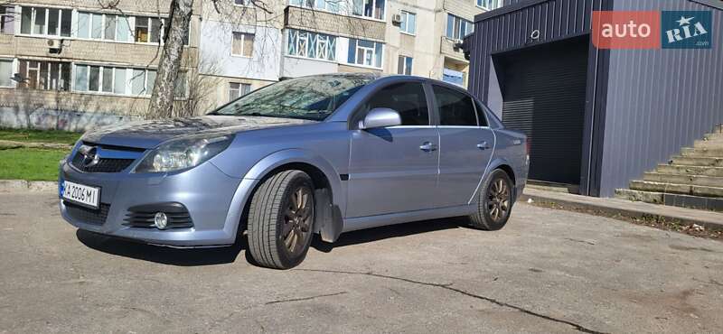 Седан Opel Vectra 2007 в Сумах
