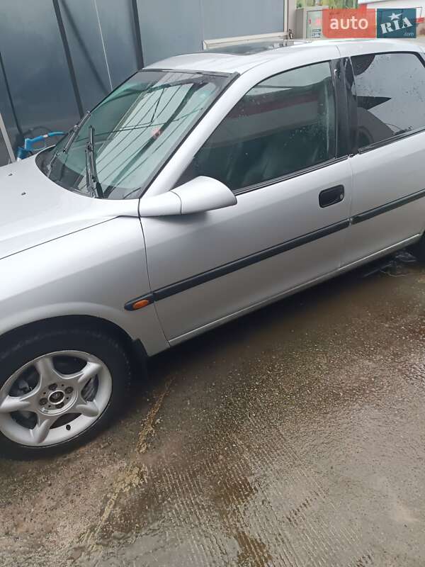 Седан Opel Vectra 1997 в Могилів-Подільському