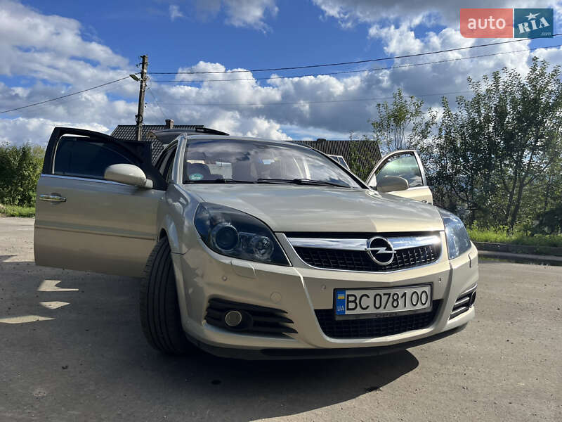 Универсал Opel Vectra 2008 в Дрогобыче