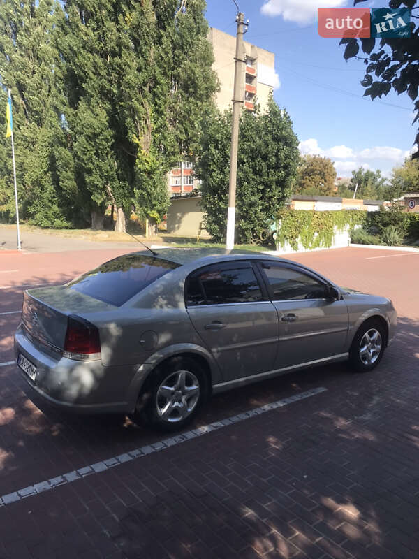 Седан Opel Vectra 2008 в Прилуках
