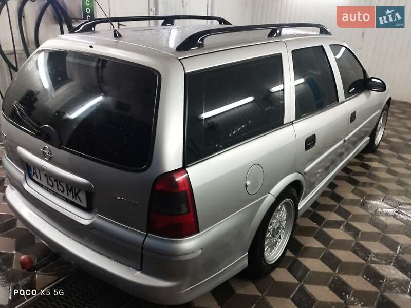 Универсал Opel Vectra 2000 в Вышгороде