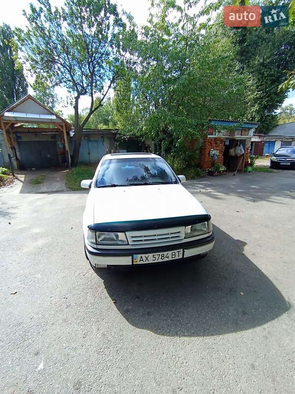 Седан Opel Vectra 1989 в Глевахе