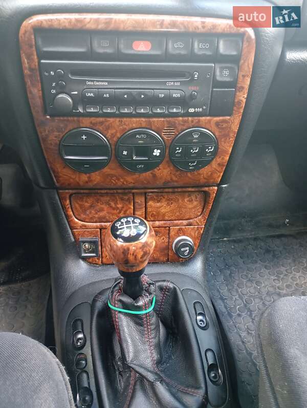 Универсал Opel Vectra 1999 в Киеве