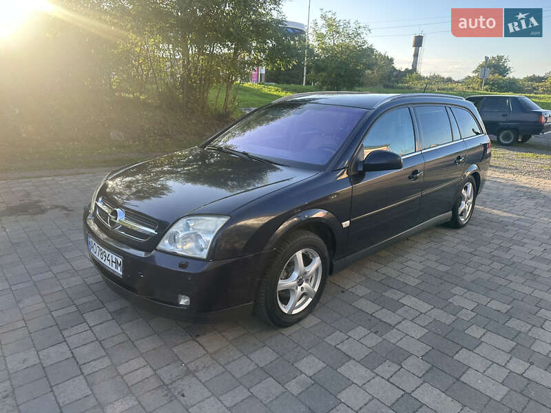 Универсал Opel Vectra 2005 в Мукачево