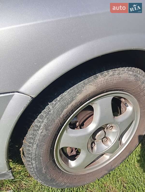 Універсал Opel Vectra 1999 в Ужгороді