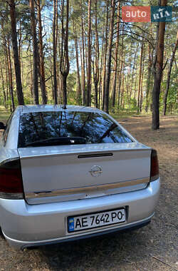 Лифтбек Opel Vectra 2003 в 