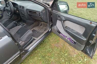 Лифтбек Opel Vectra 1995 в 