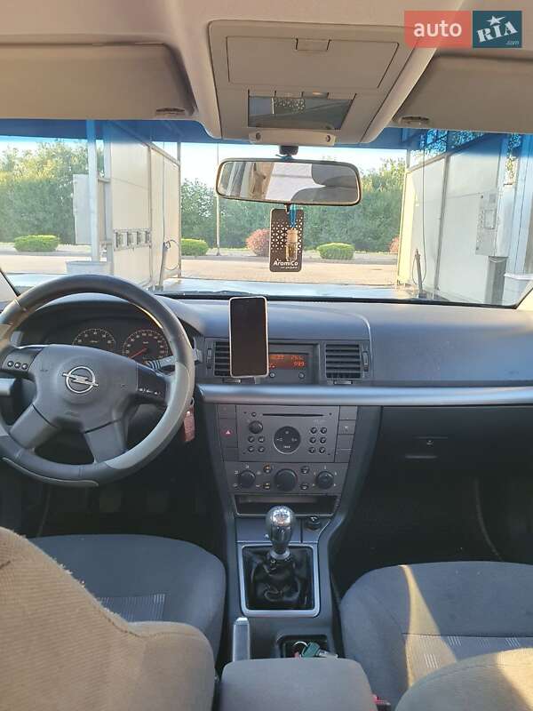 Седан Opel Vectra 2002 в Мукачево