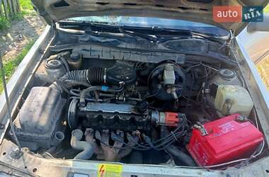 Седан Opel Vectra 1990 в 