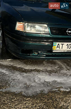 Седан Opel Vectra 1995 в 